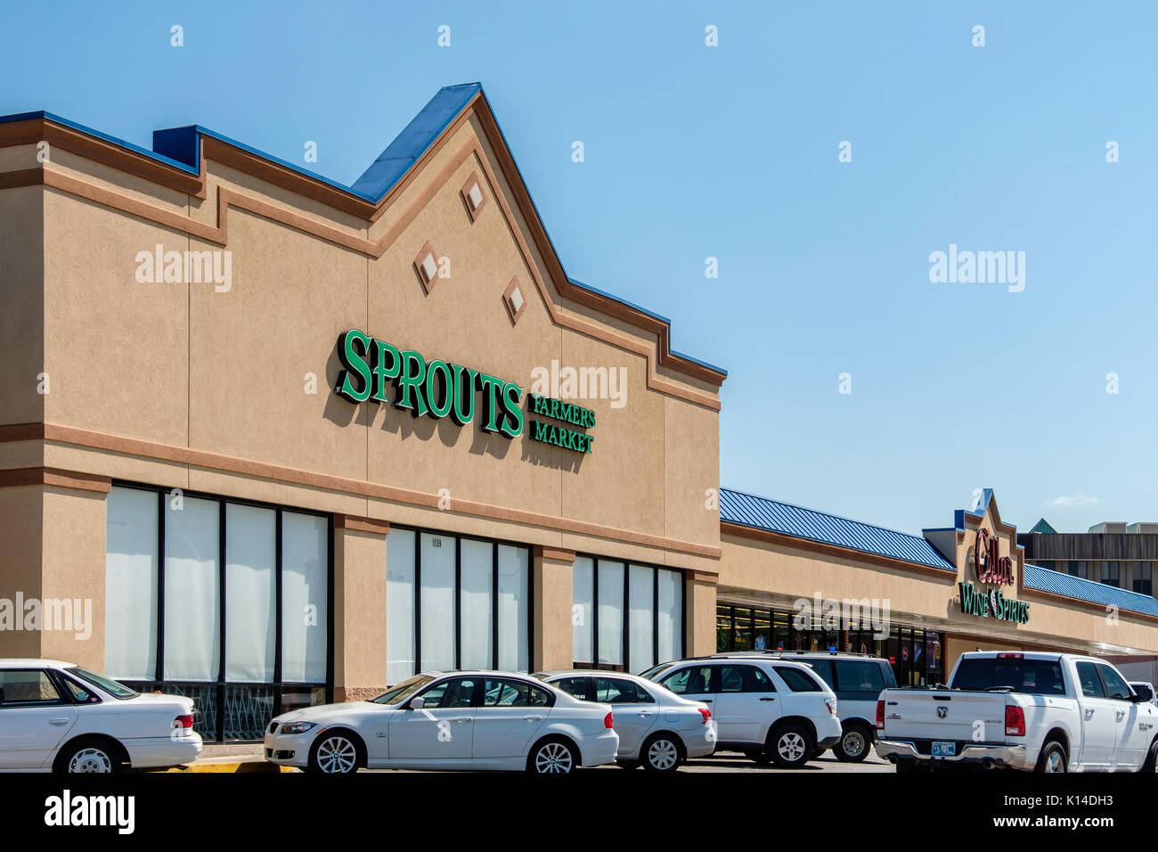 Sprouts farmers market hires stock photography and images Alamy