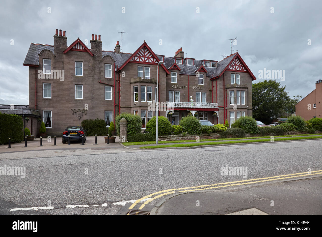 The Glenesk Hotel from the junction of Ramsay Street and the B966 road. High Street. Edzell, Angus. Scotland Stock Photo