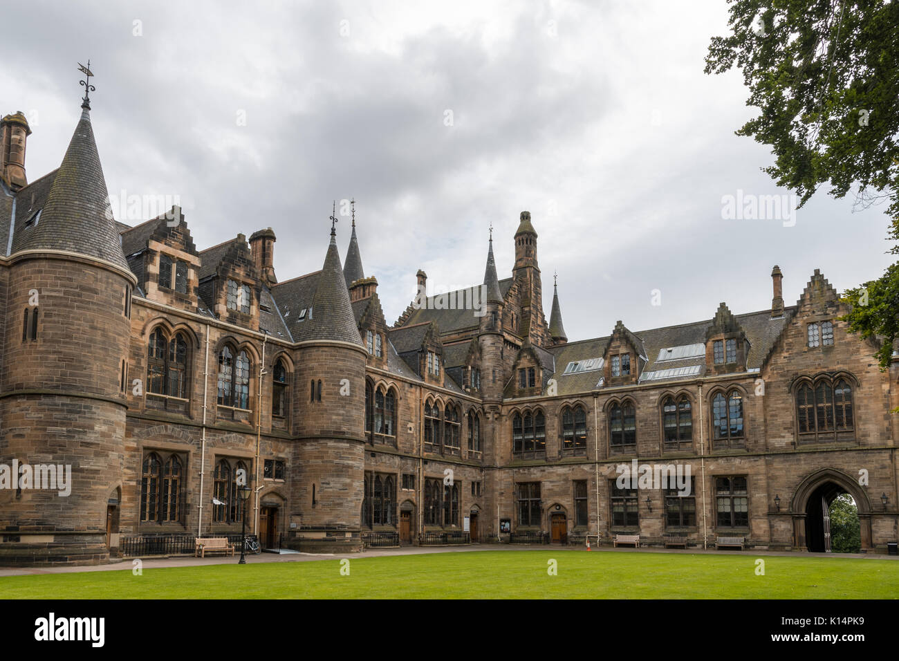 University of Glasgow Courtyard Stock Photo