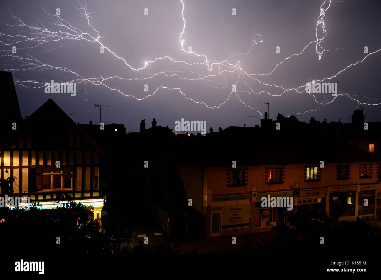 AJAXNETPHOTO. 2017. WORTHING, ENGLAND. - ELECTRICAL STORM - DRAMATIC DISPLAY OF SUMMER STORM LIGHTNING OVER THE TOWN. PHOTO:JONATHAN EASTLAND/AJAX REF:GX8 171907 223 Stock Photo