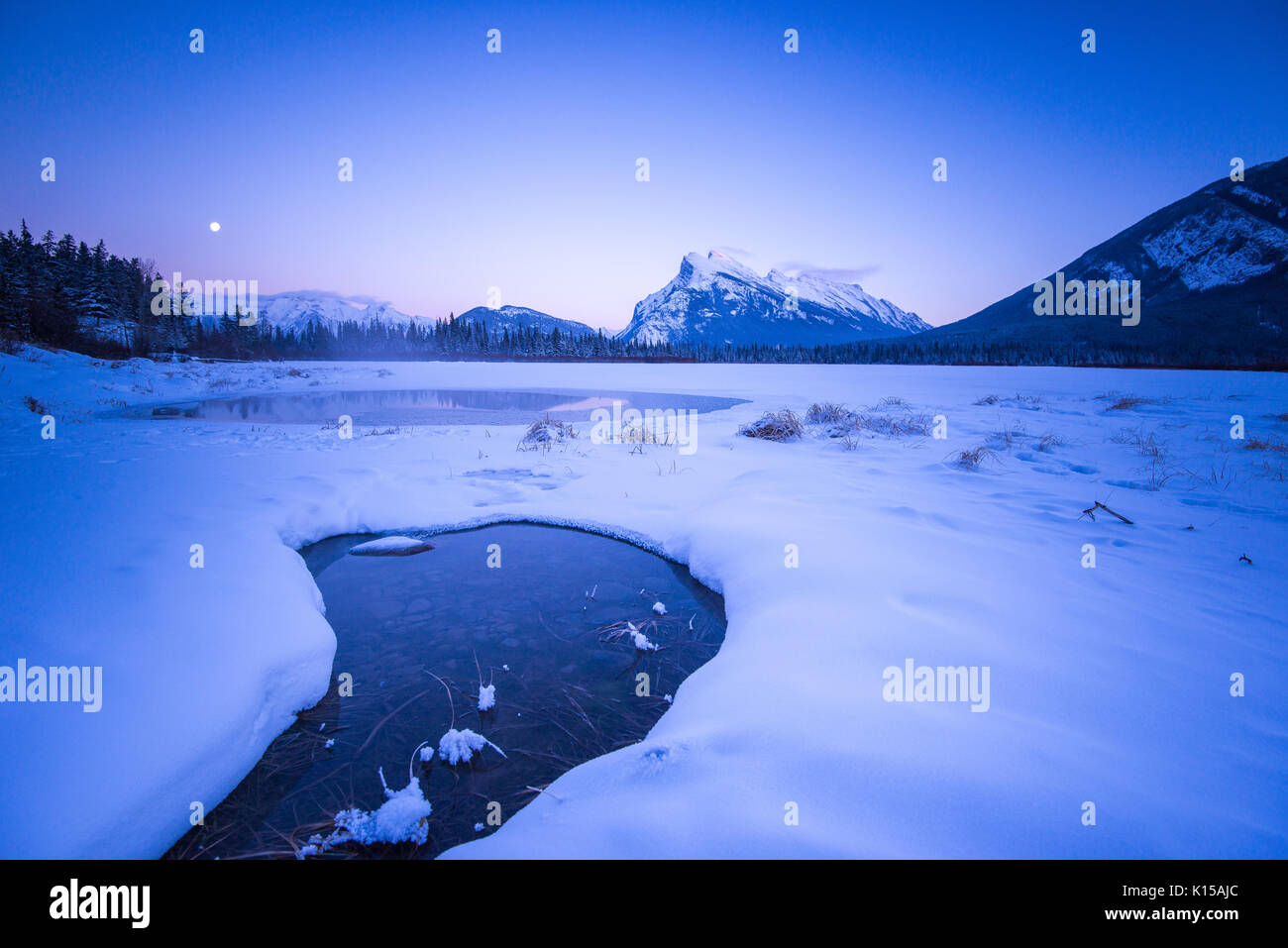 Rundle Mountain, Banff Stock Photo - Alamy