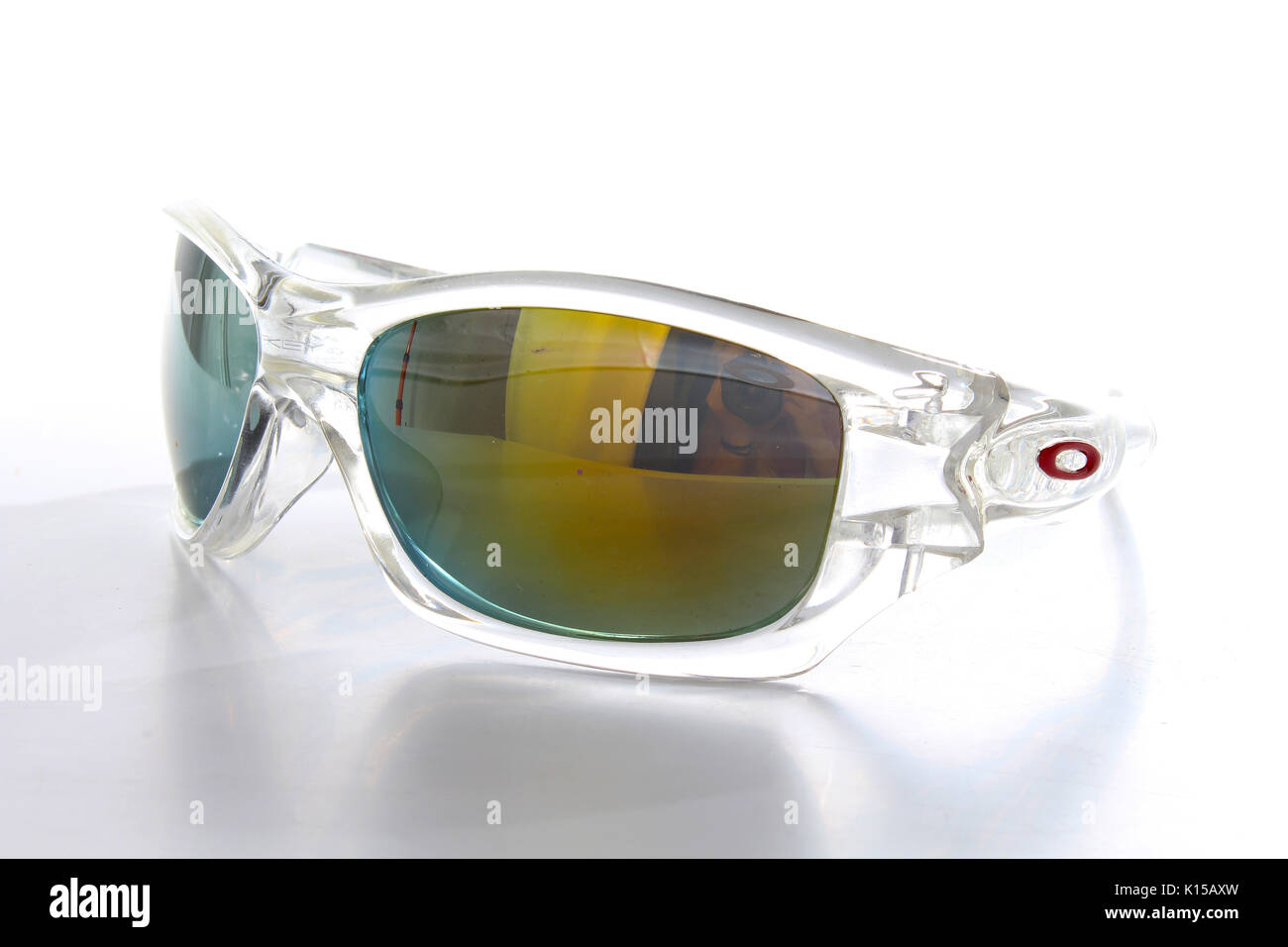 Oakley logo hi-res stock photography and images - Alamy