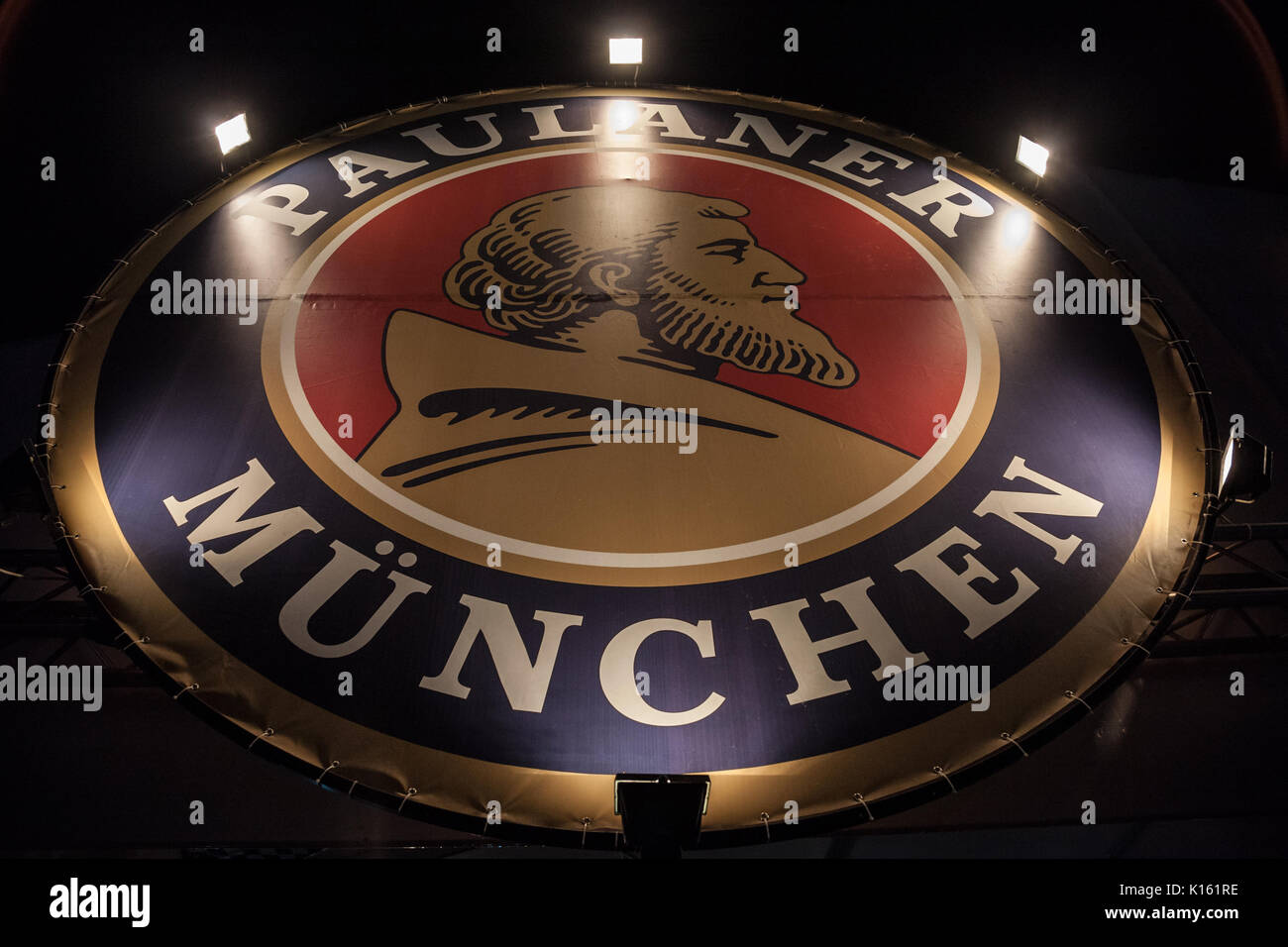Paulaner logo hi-res stock photography and images - Alamy
