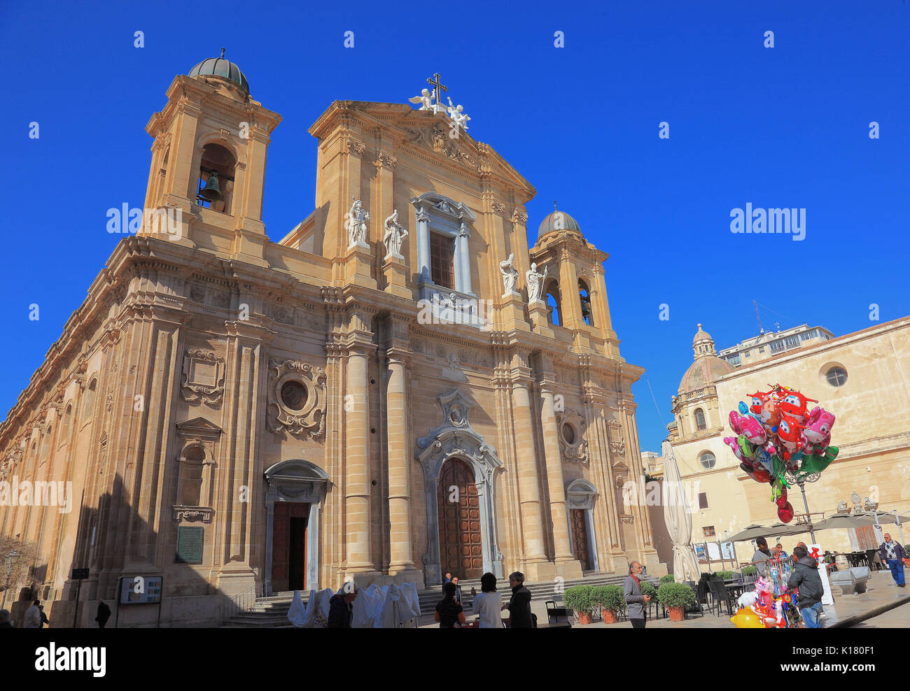 Sicily, Old Town of Marsala, the Cathedral, Duomo, Chiesa Madre in the city center Stock Photo