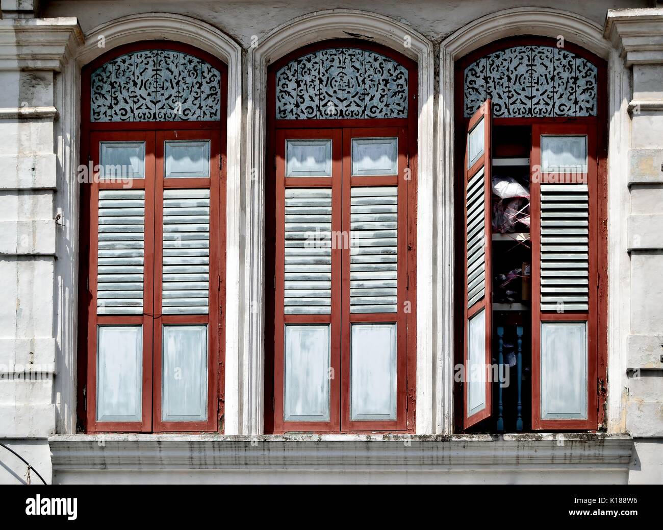 Toerraced house hires stock photography and images Alamy