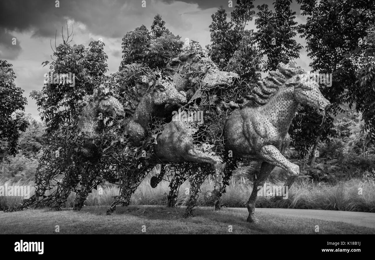 Animal tree sculpture Black and White Stock Photos & Images - Alamy