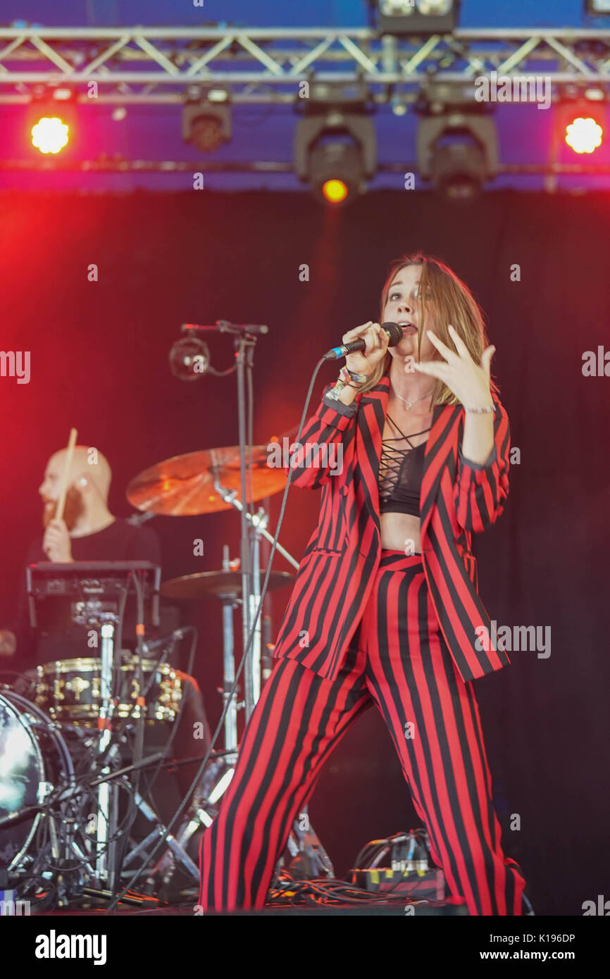 Theresa jarvis hi-res stock photography and images - Alamy