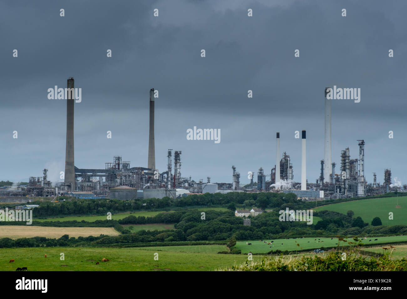 Milford Haven Oil Refinery, Milford Haven, Pembrokeshire, Wales, UK Stock Photo