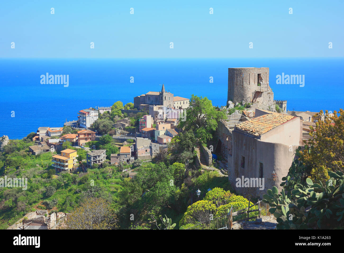 Sicily, View of the village Forza di Agro Stock Photo - Alamy