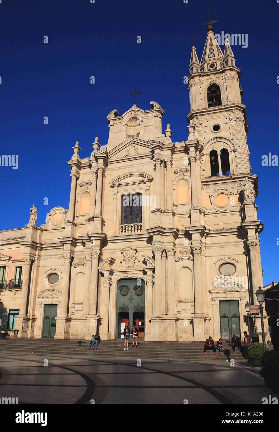 Basilica dei santi pietro e paolo hi-res stock photography and images ...