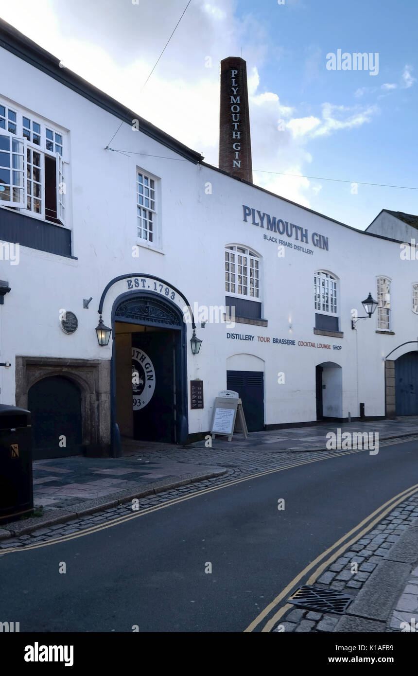 plymouth gin distillery plymouth devon Stock Photo Alamy