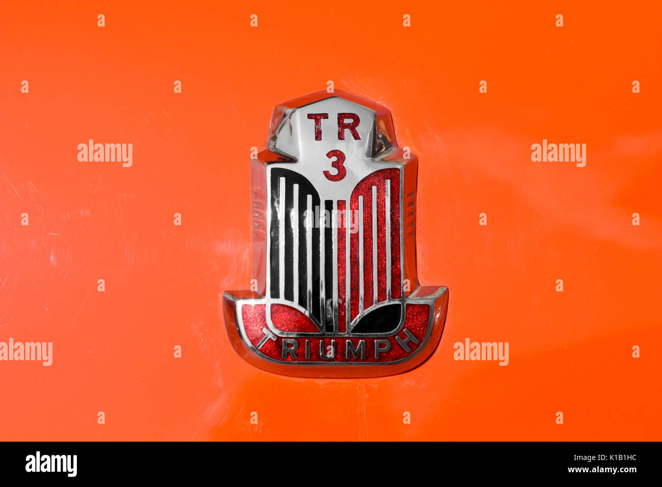 Triumph tr3 badge hi-res stock photography and images - Alamy