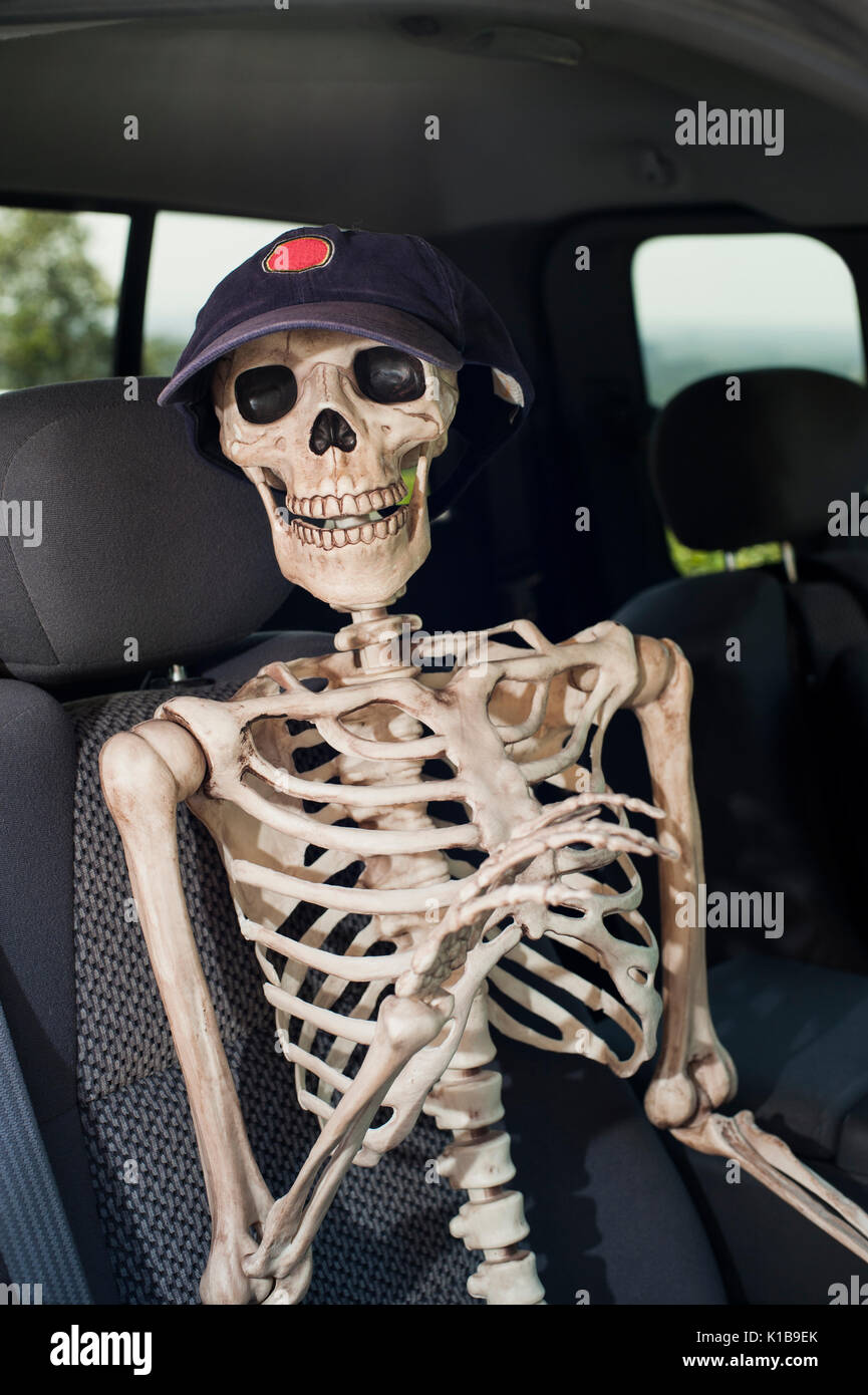 ride sharing skeleton Stock Photo - Alamy