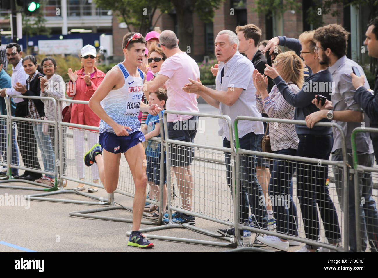 6 Aug '17 London: British athlete CALLUM HAWKINS in 2017 World Athletics Championship men's marathon on way to 4th place in a season's best 2:10:17 Stock Photo