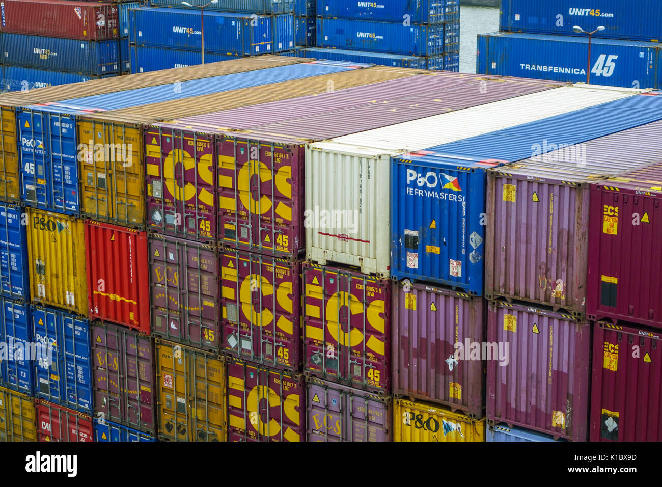 Containers stacked up at Hull docks Stock Photo - Alamy