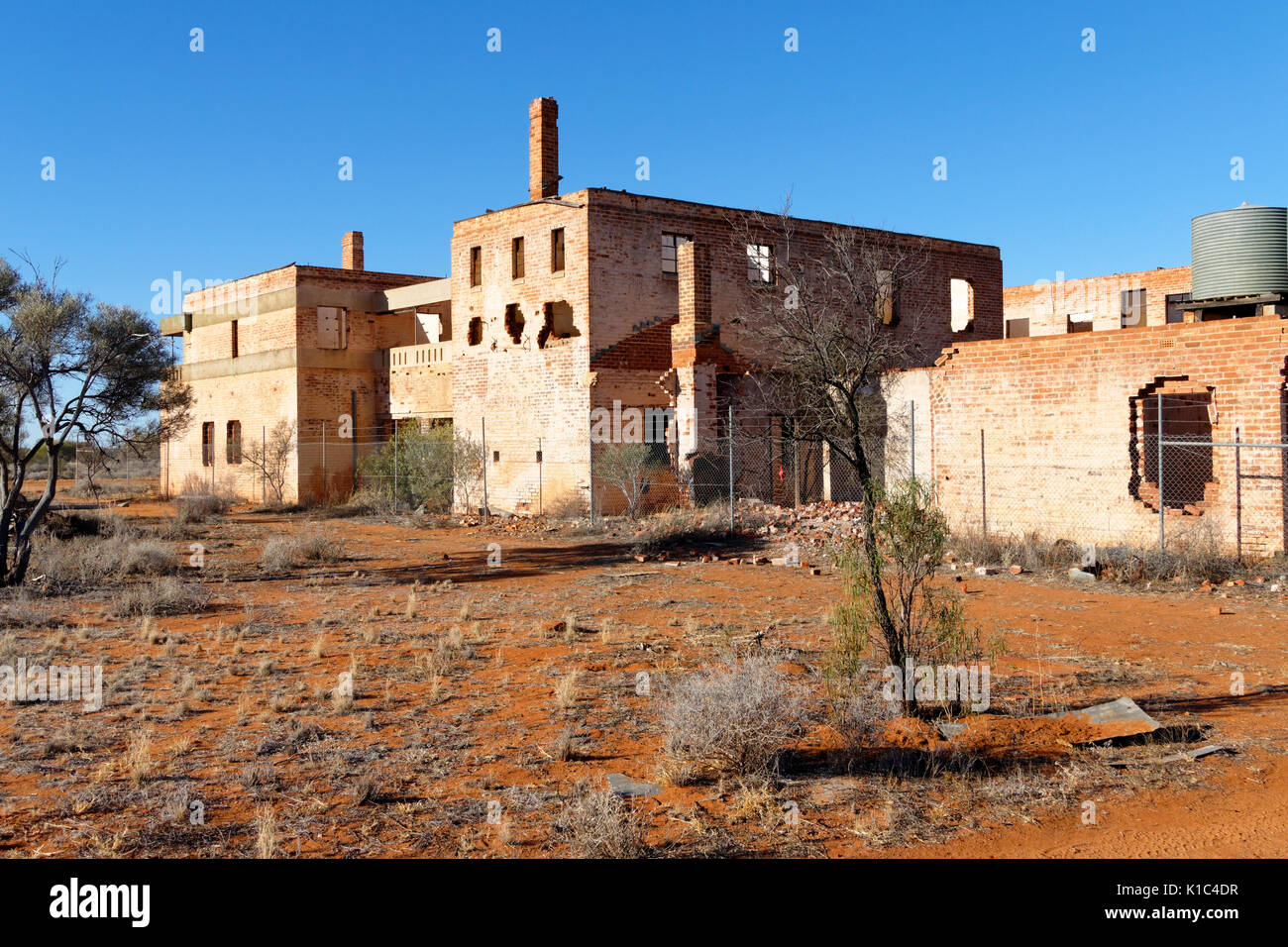 Big Bell Hotel, remains of the historic Big Bell gold township of 1936, Cue, Murchison, Western Australia Stock Photo