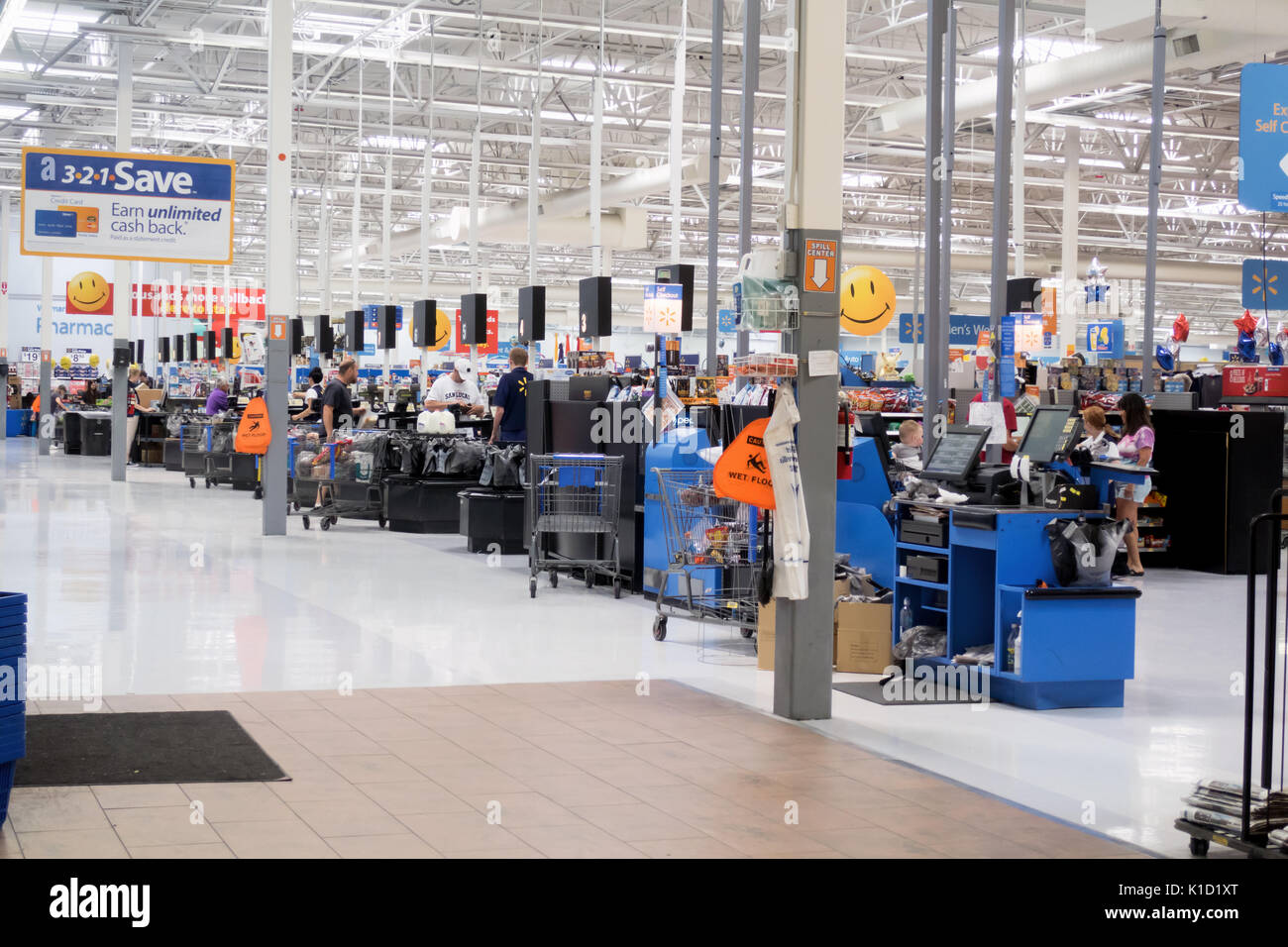 Walmart checkout hires stock photography and images Alamy