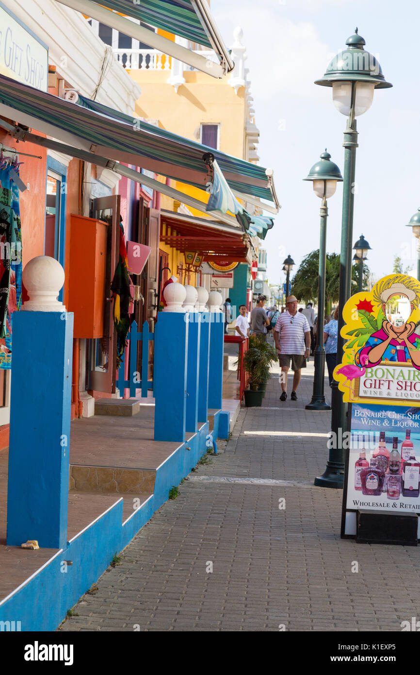 Kralendijk, Bonaire, Leeward Antilles.  Kaya Grandi Street Scene. Stock Photo