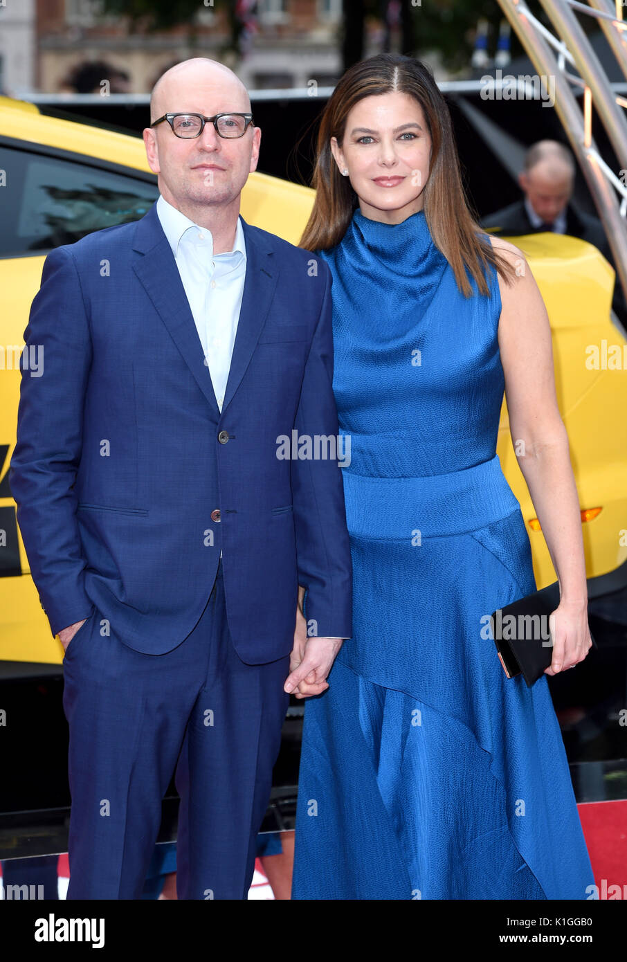 Steven soderbergh wife jules asner hi-res stock photography and images