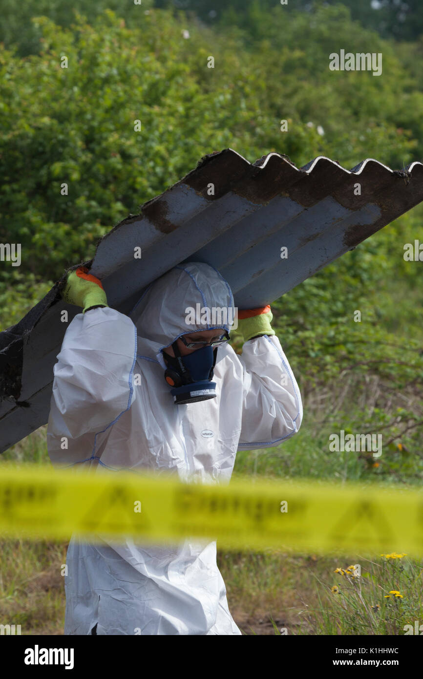 Ppe overalls hires stock photography and images Alamy