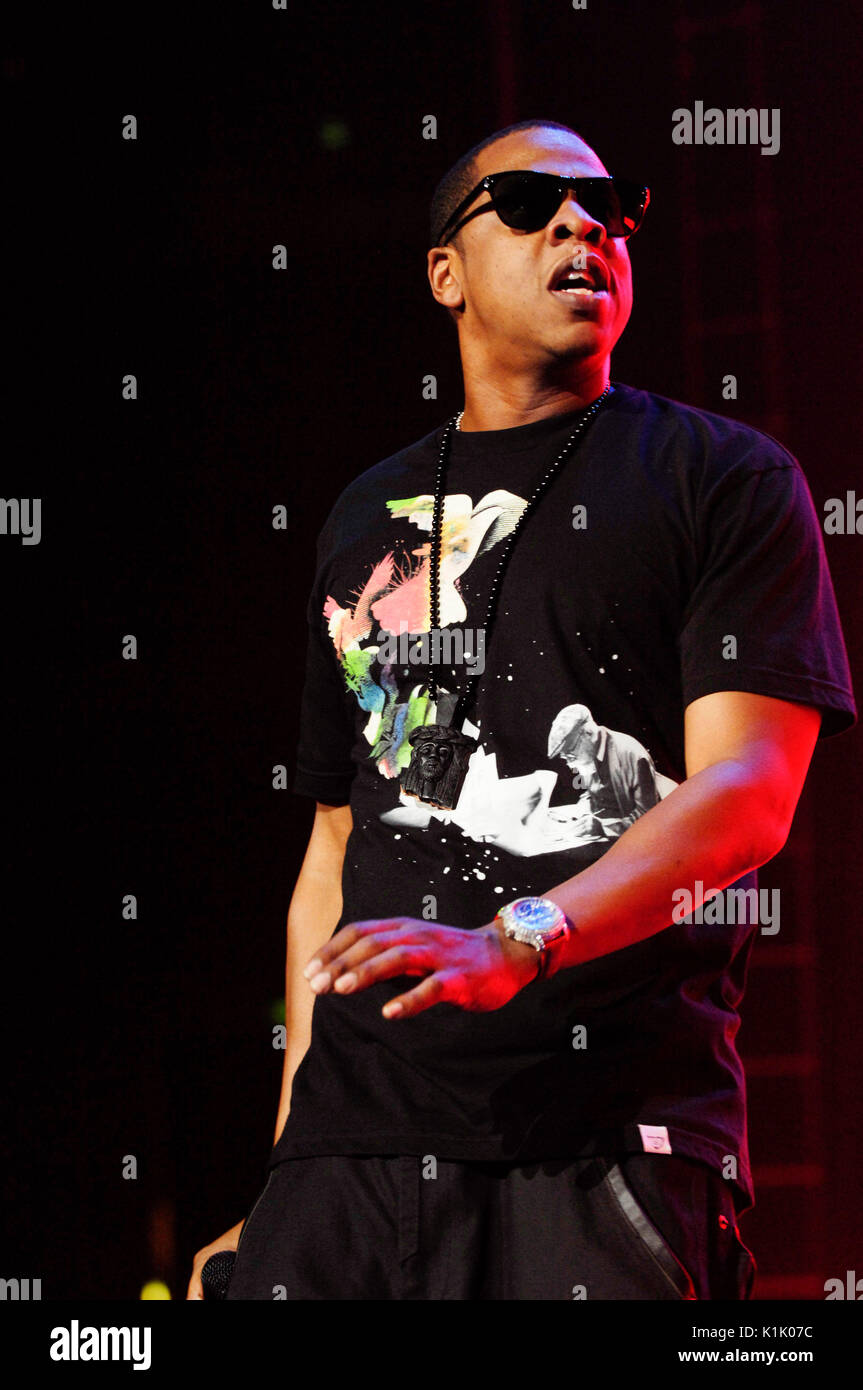 Rapper Shawn Carter aka JayZ performing 2009 Power 106 Powerhouse
