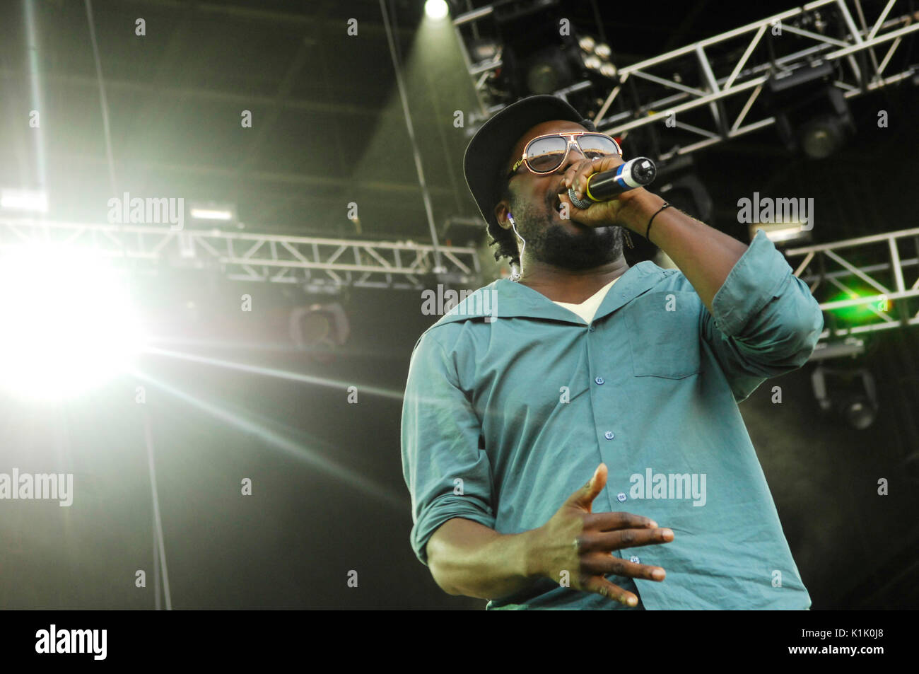 wil.i.am Black Eyed Peas perform Rock Bells. Stock Photo