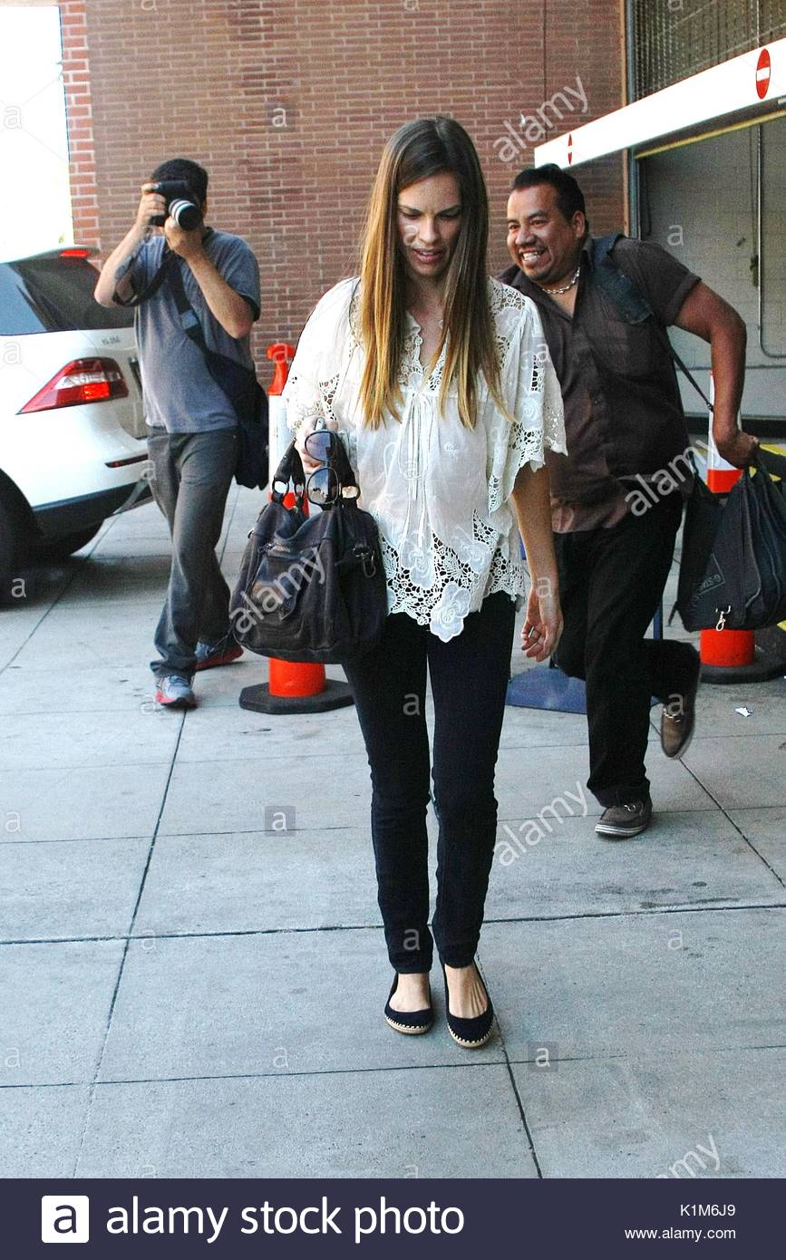 see through Paparazzi Hilary Swank naked photo 2017 Topless Paparazzi Hilary Swank naked photo 2017
