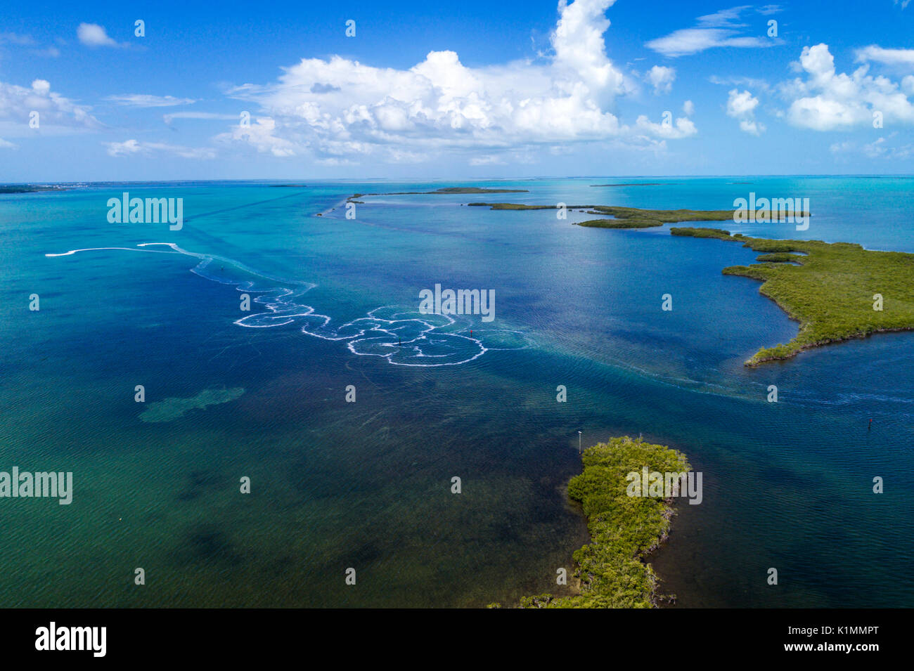 Florida,Florida Keys,Upper,Key Largo,Buttonwood Sound,Florida Bay,Baker Cut,Everglades National Park,aerial overhead view,FL17081827D Stock Photo