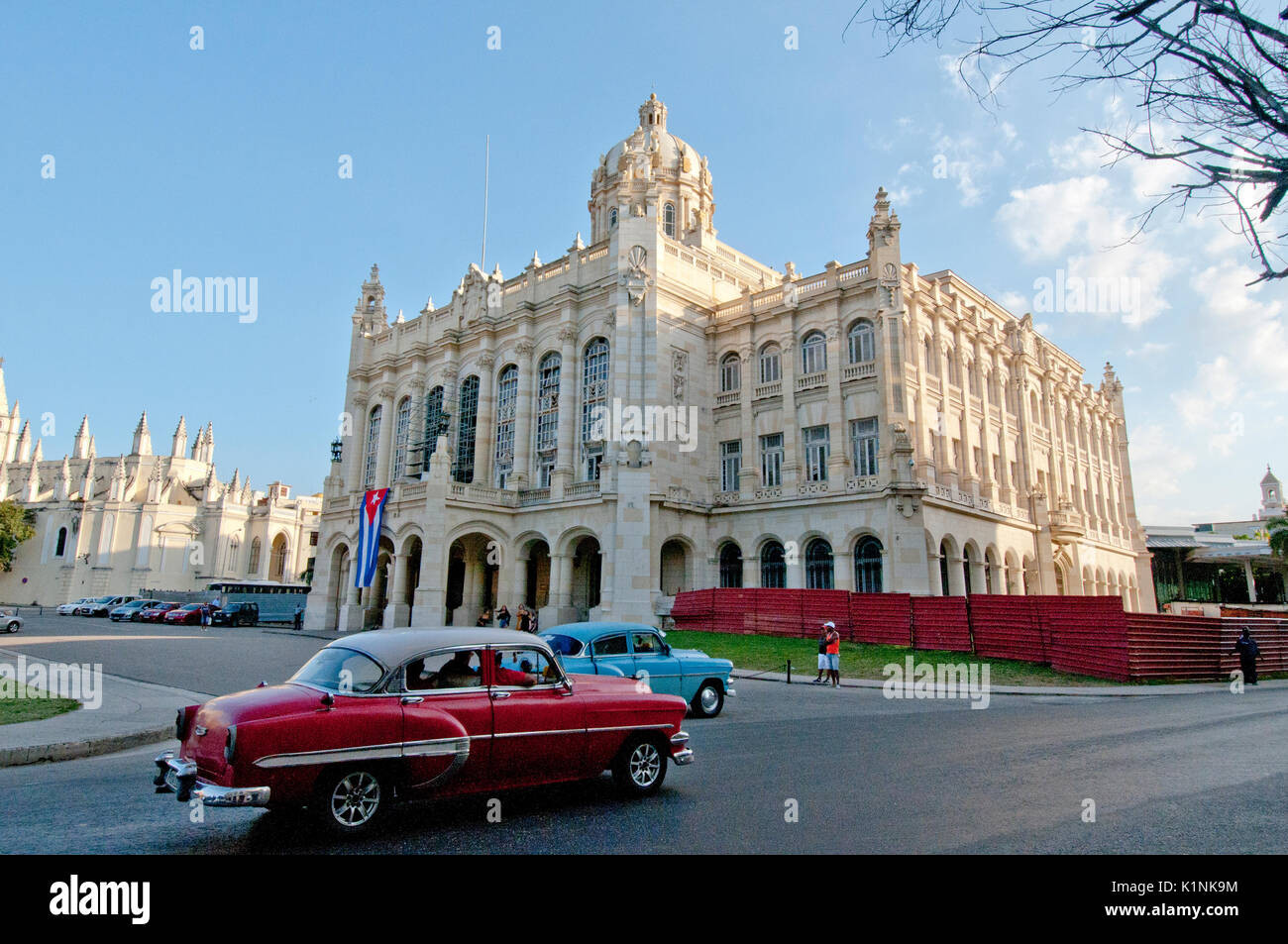 Classic 1950's American cars in front of the Presidential Palace in Havana Cuba Stock Photo