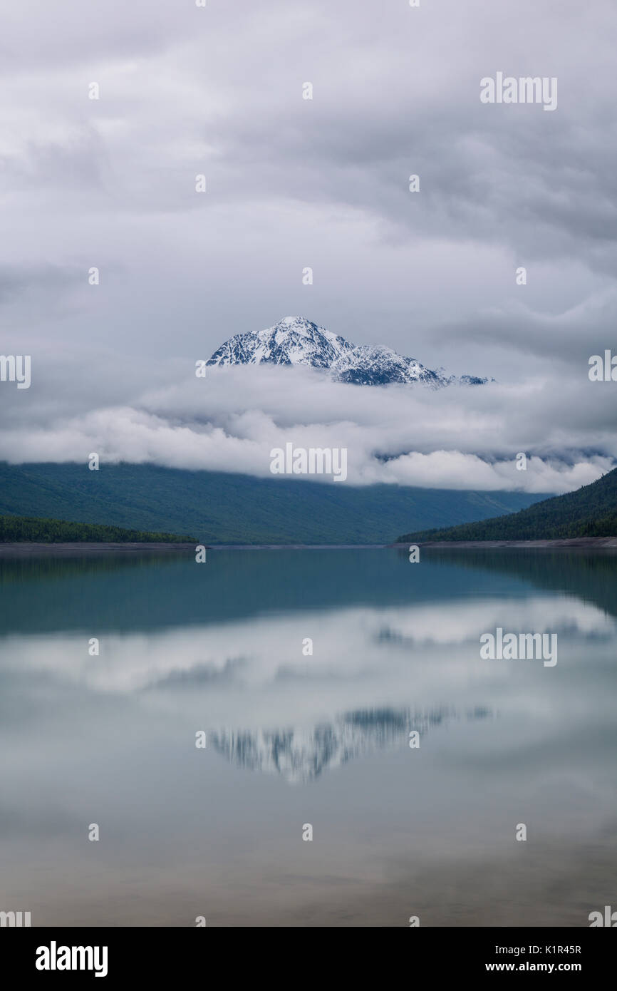 Eklutna lake, Bold Peak, Chugach State Park, Chugach Mountains, Anchorage, Alaska, USA Stock