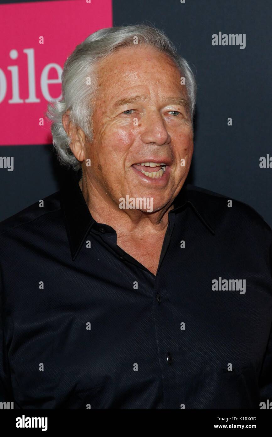 Las Vegas, NV, USA. 26th Aug, 2017. Robert Kraft at arrivals for Showtime's Mayweather vs. McGregor Pre-Event VIP Party Red Carpet, T-Mobile Arena, Las Vegas, NV August 26, 2017. Credit: JA/Everett Collection/Alamy Live News Stock Photo