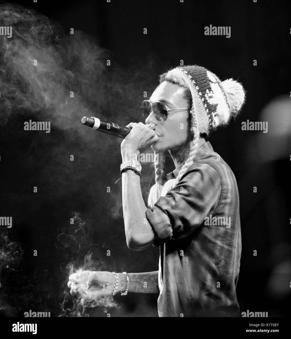 Wiz khalifa Black and White Stock Photos & Images - Alamy