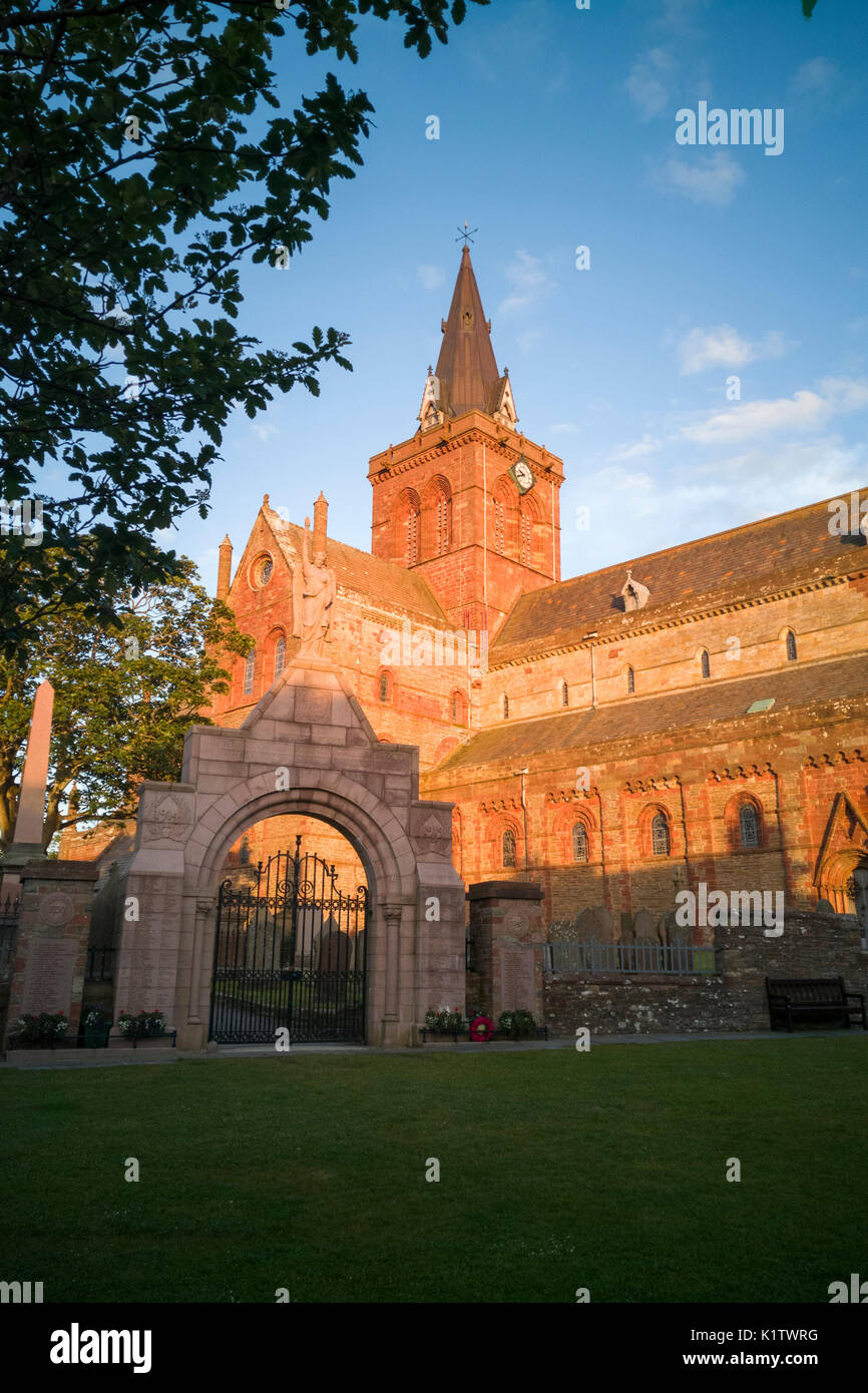 St Magnus Cathedral, Kirkwall, Orkney, Scotland Stock Photo Alamy