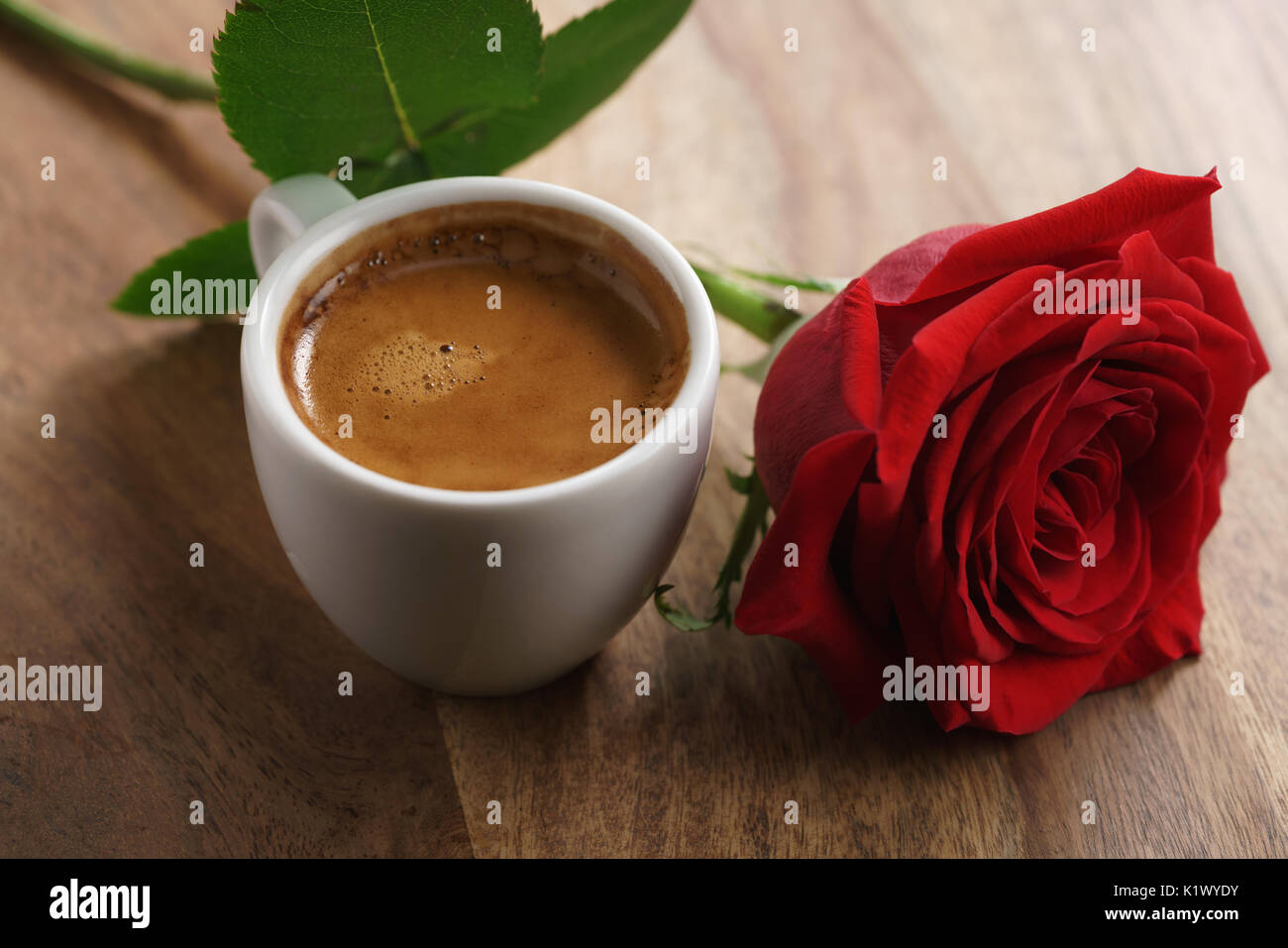 fresh espresso with red rose flower, romantic morning photo Stock ...