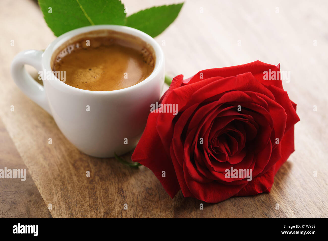 fresh espresso with red rose flower, romantic morning photo Stock ...