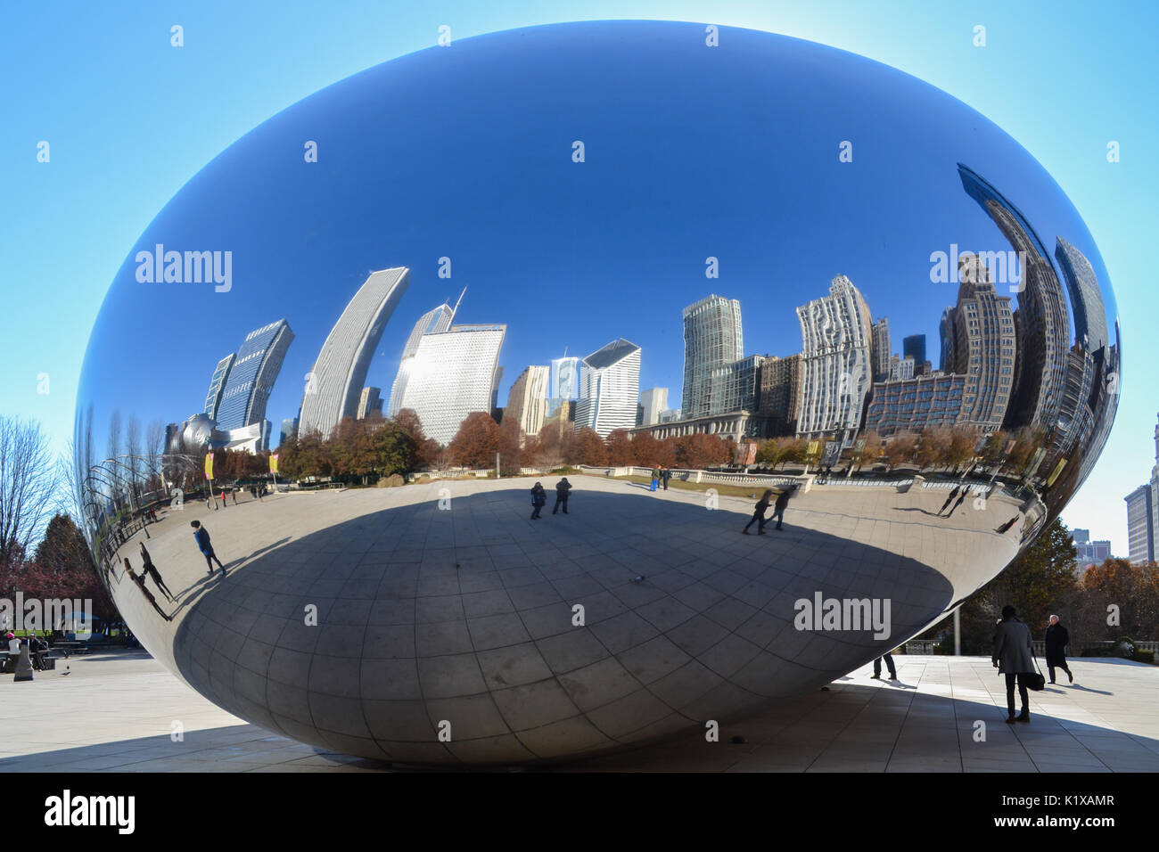 Stainless steel mirror hires stock photography and images Alamy