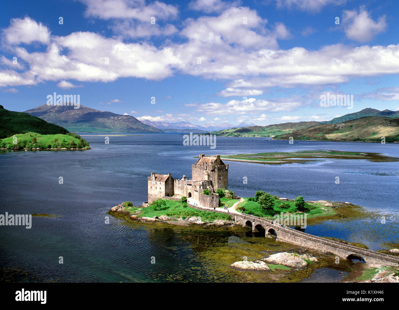 Eilean Donan Castle, Loch Duich, Kyle of Lochalsh, Scotland, UK Stock Photo