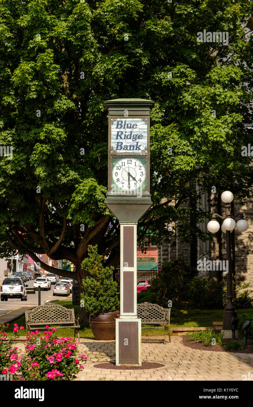 Early 1900s district national bank hires stock photography and images