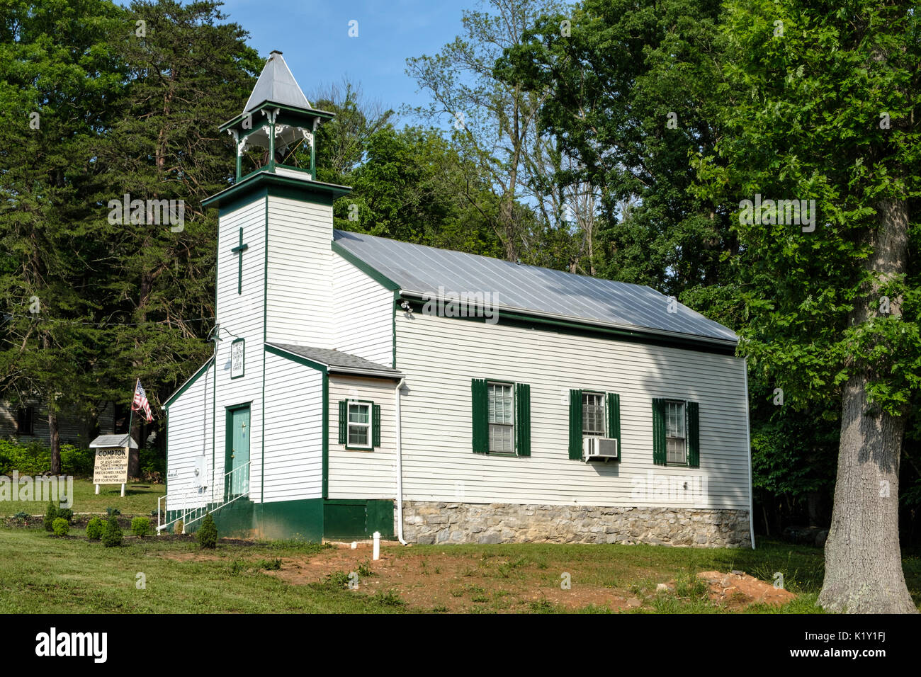 Christian restorationist church hi-res stock photography and images pic