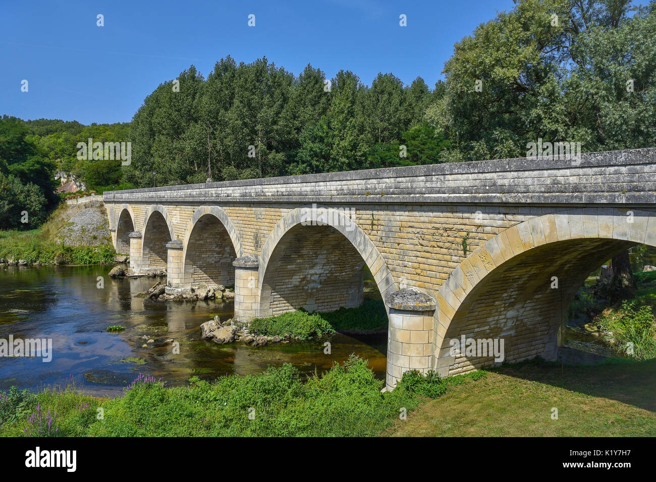 Bridge across river Gartempe, Saint-Pierre-de-Maillé, Vienne, France. Stock Photo