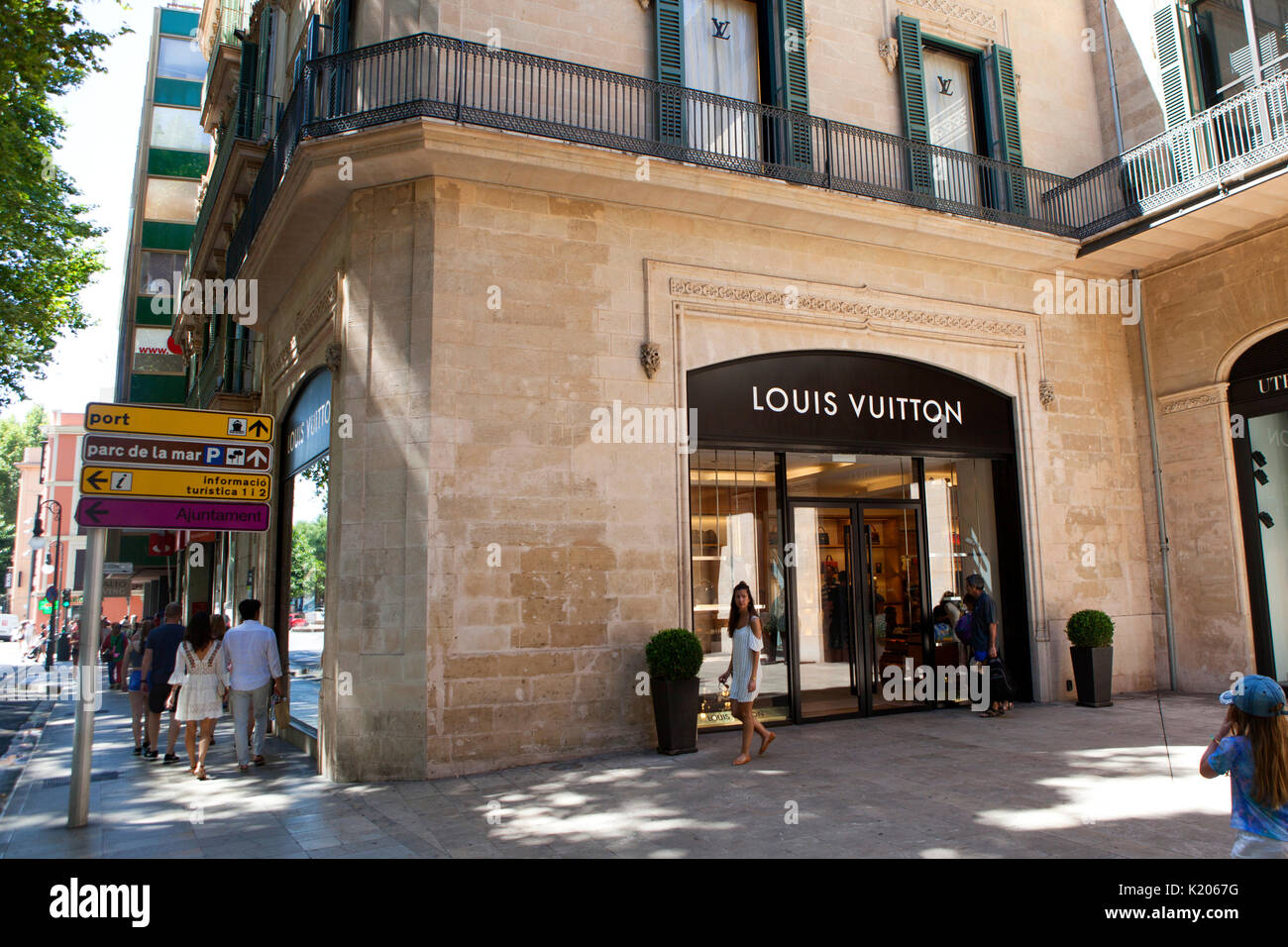 Louis Vuitton store at Palma de Mallorca resort city capital of the Spanish island of Mallorca (Majorca), the western Mediterranean Spain Stock Photo - Alamy