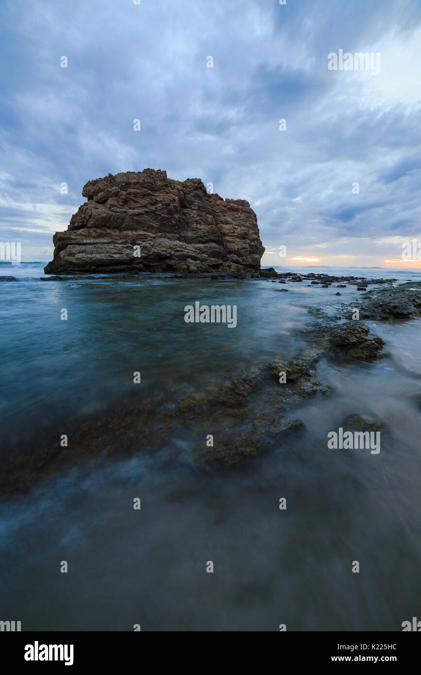 Big rock at beach hi-res stock photography and images - Alamy