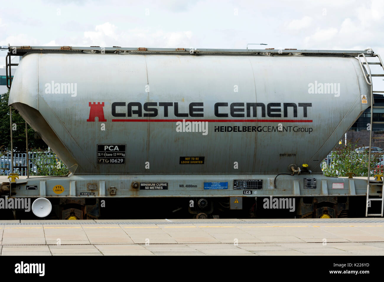 Castle Cement wagon on a train, Leicester, UK Stock Photo