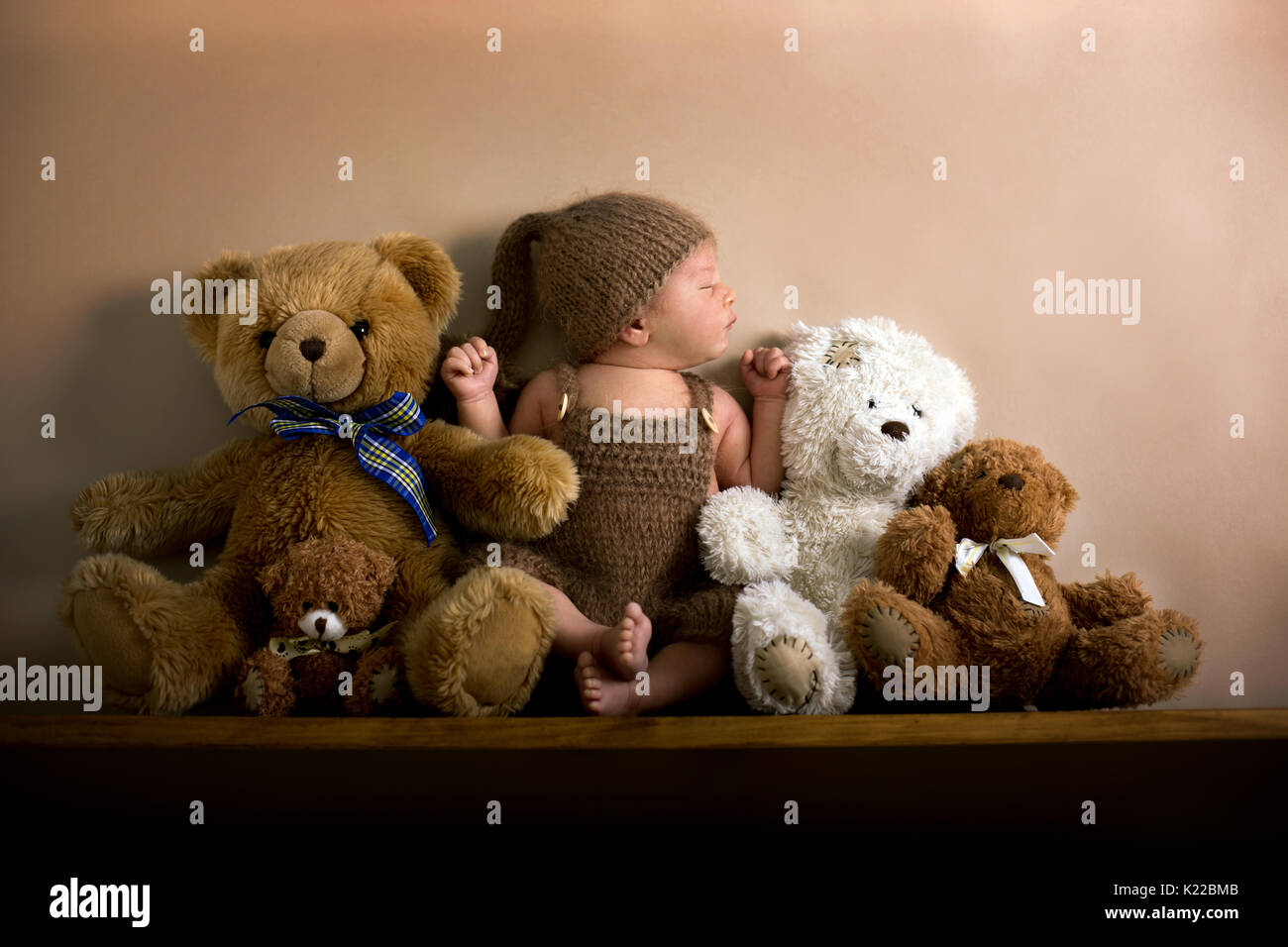 brown knitted bear hat 