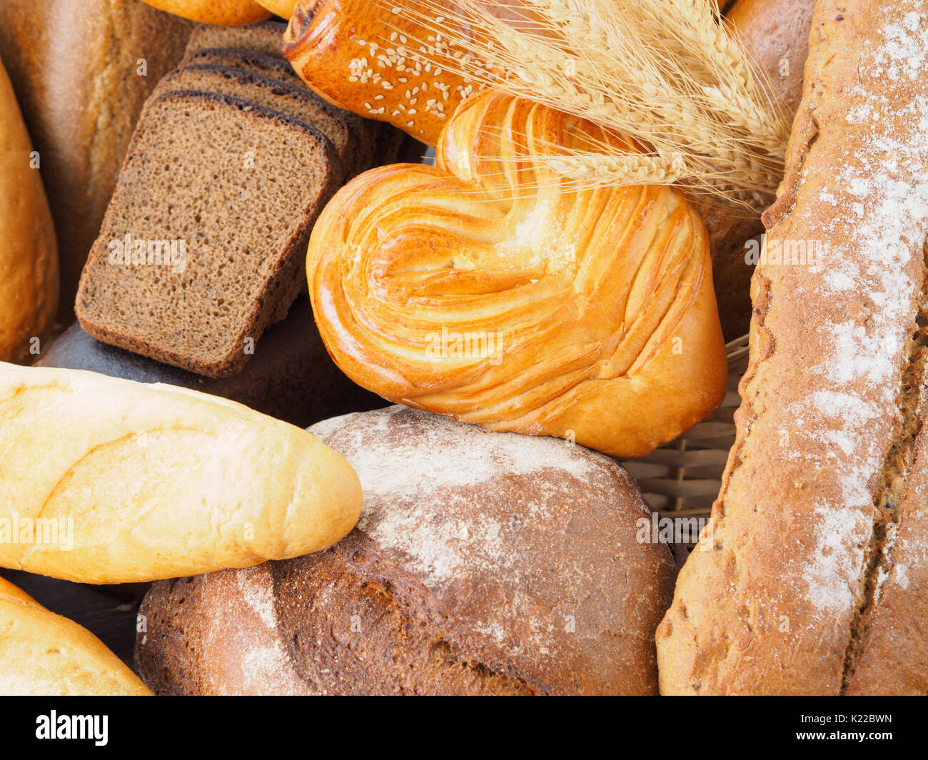 Russian bread. Assortment different types of traditional russian bread ...
