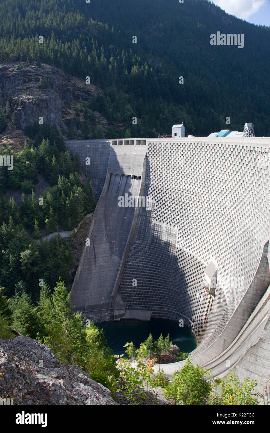 Ross dam hires stock photography and images Alamy