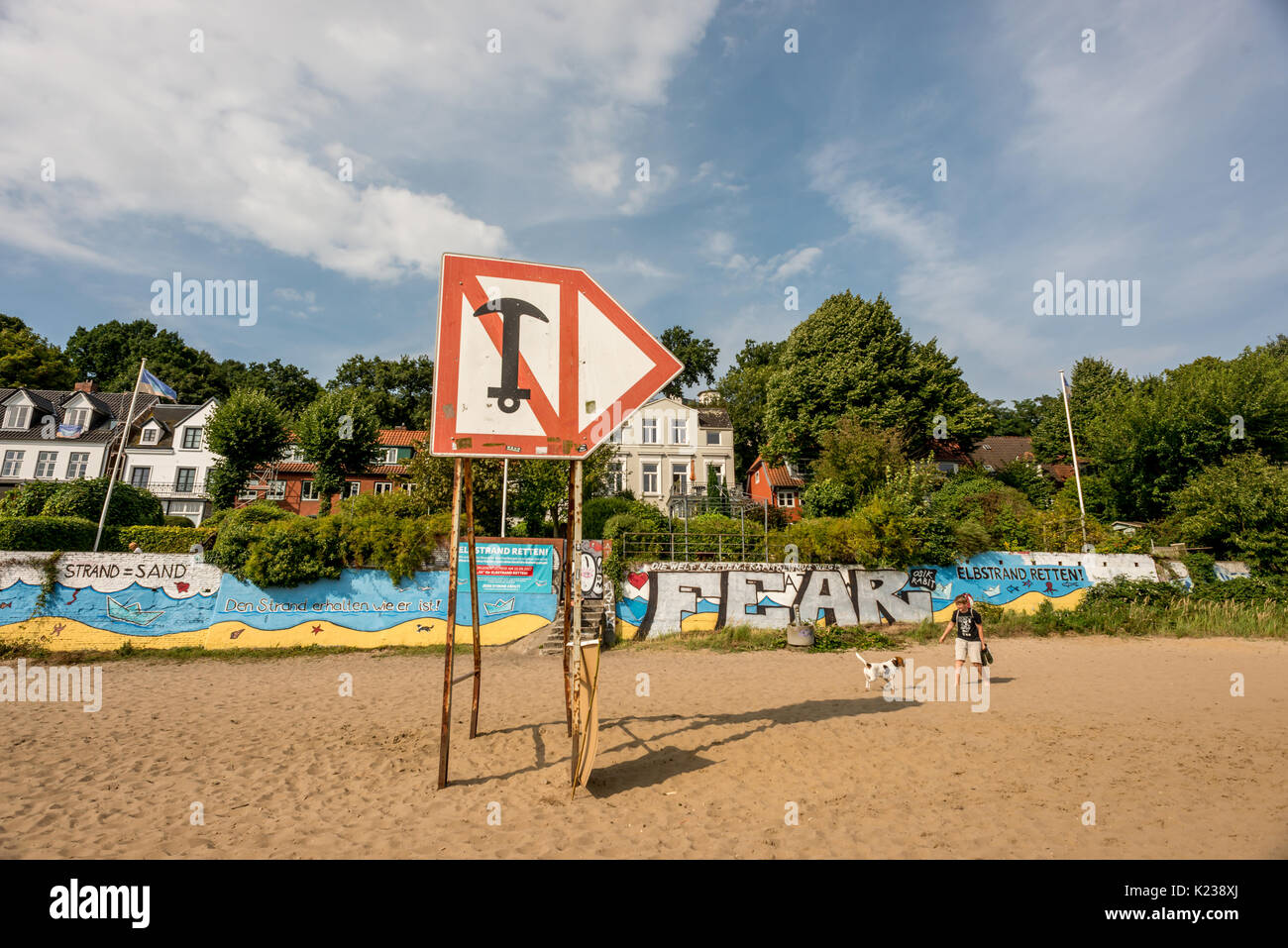 Hamburg strandperle hi-res stock photography and images - Alamy