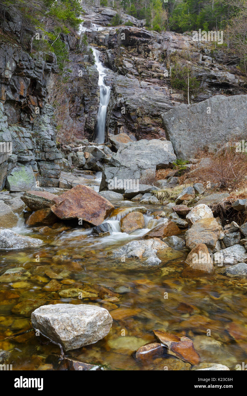 Silver Cascade in Crawford Notch State Park in the New Hampshire White ...