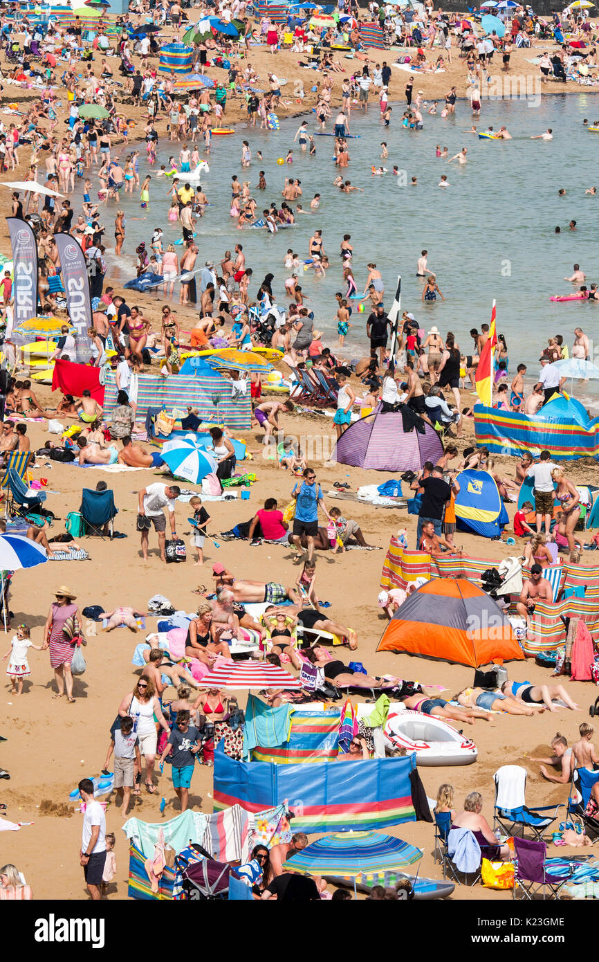 England, Viking Bay, Broadstairs. Beach very crowded with sunseekers