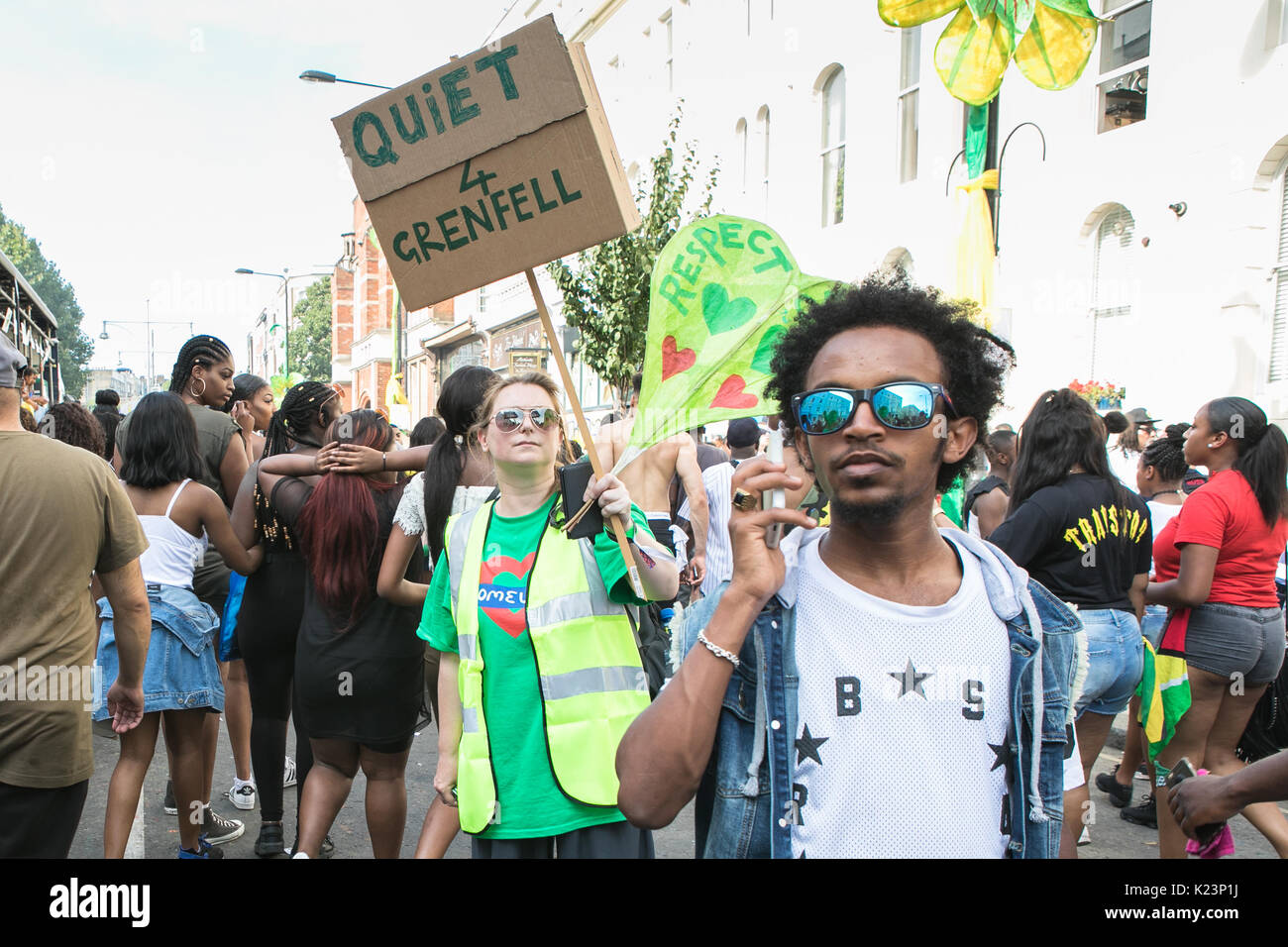London, UK. 28th Aug, 2017. Remembrance for  the Grenfell Tower victims were seen all around the Notting Hill Carnival Credit: Sara Lacuesta/Alamy Live News Stock Photo